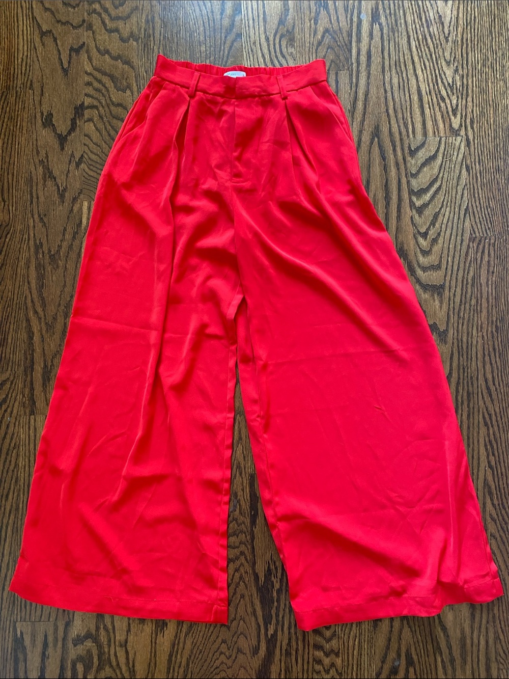 Wide Leg Pants in Bright Red